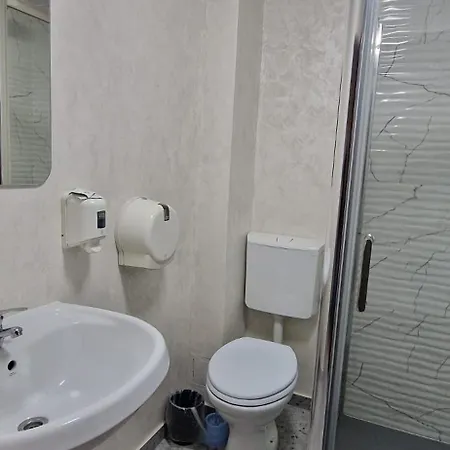 Mesterul Manole Motel 2*